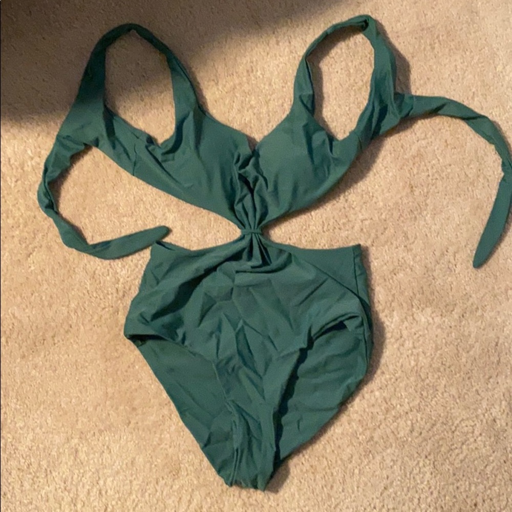 one piece swimsuit
